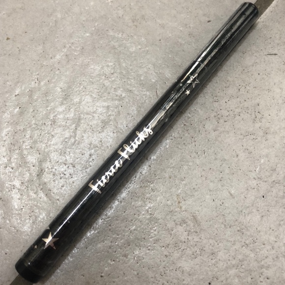 Ciaté London Fierce Flicks Black Liquid Eyeliner - Picture 2 of 3